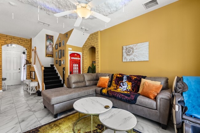 Photo - 414 Brunello Dr