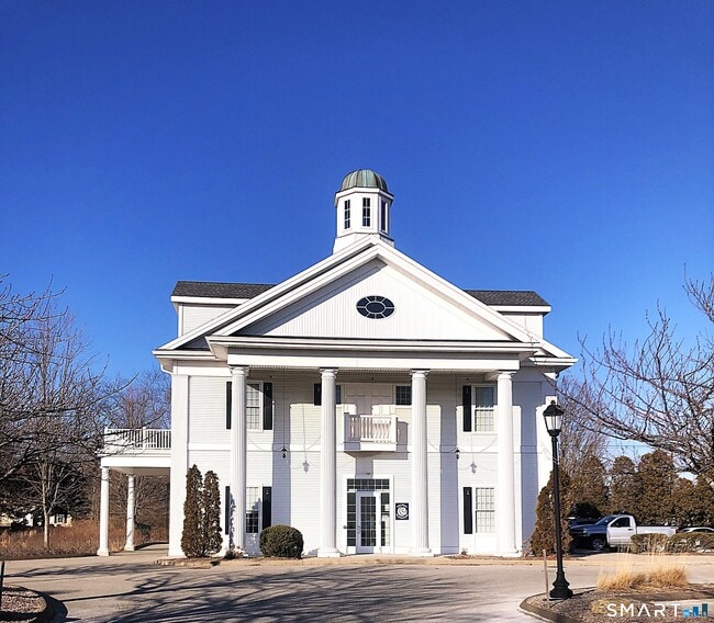 Building Photo - 1343 Boston Post Rd Unit 206