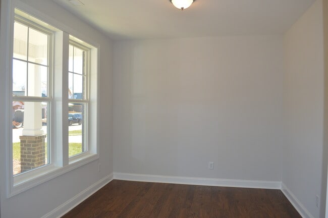 Photo - 5529 Glad Acres Rd