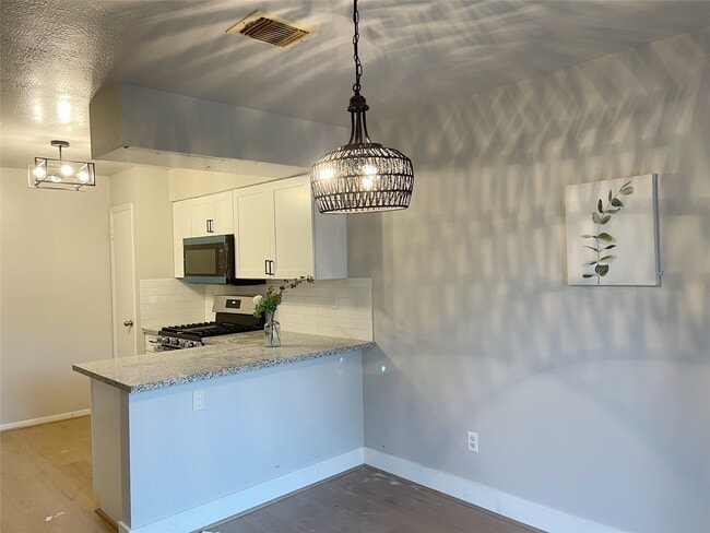 Building Photo - 6711 Marisol Dr