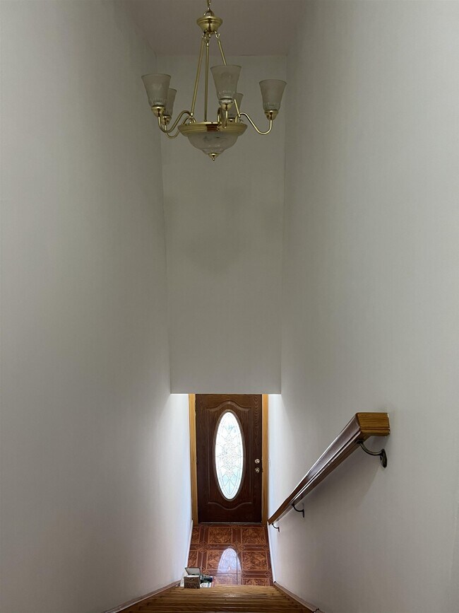 Photo - 167 Garfield Ave Unit 2