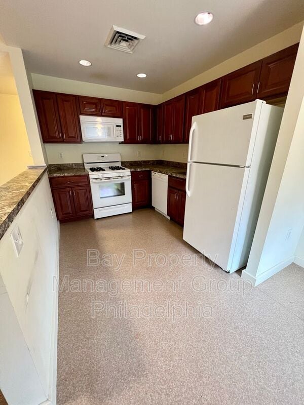 Photo - 1600 Church Rd Unit B203