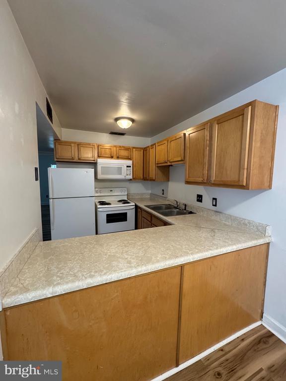 Photo - 117 Berry St Unit 3