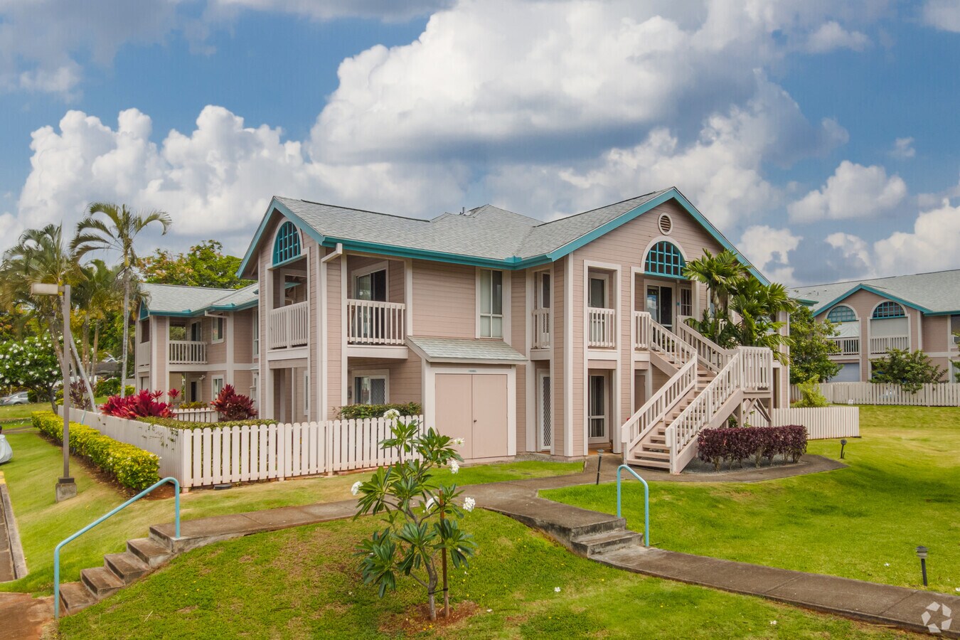 Ho'omaka Village - Ho'omaka Village