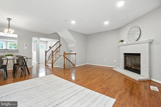 Photo - 205 Quiet Ridge Ct
