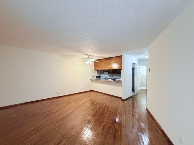 Photo - 1930 Ocean Ave