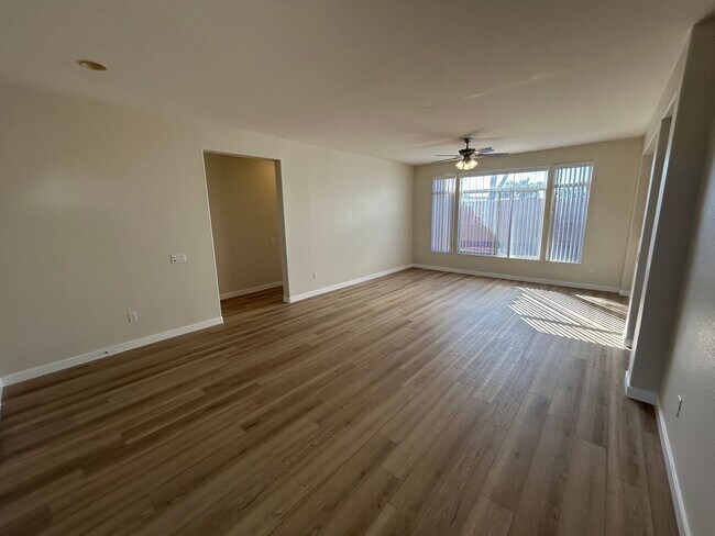 Photo - 14759 W Gunsight Dr