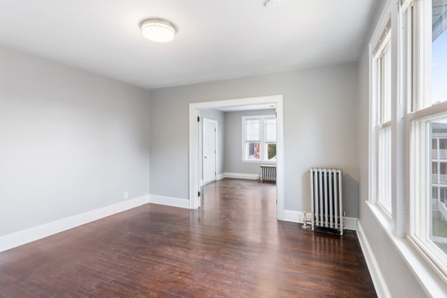 Photo - 106 Silver St Unidad 2