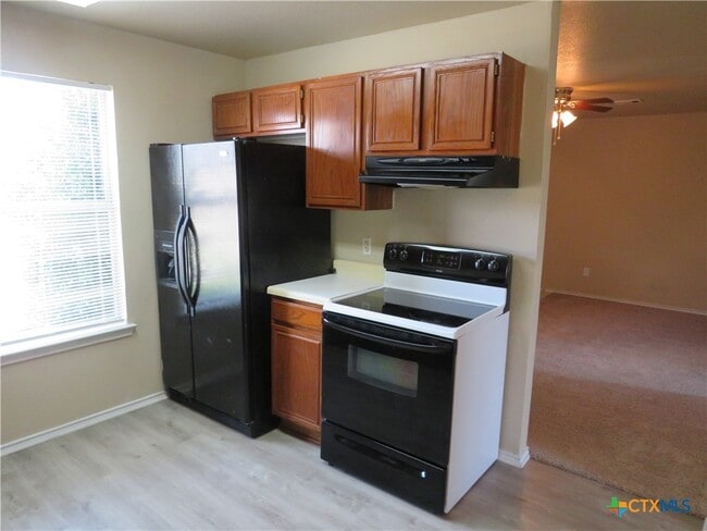 Photo - 1602 Benttree Dr Unit B