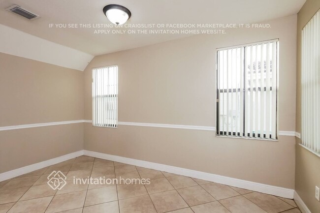 Photo - 3720 SW 69th Ave