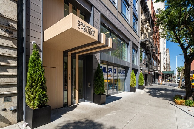 Entrance - Graydon Chelsea