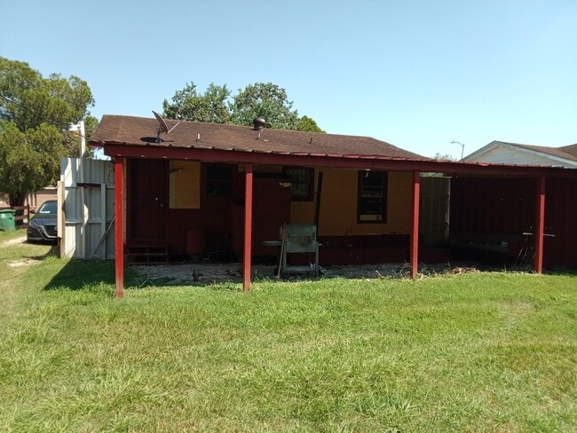 Photo - 8113 Hezekiah Ln