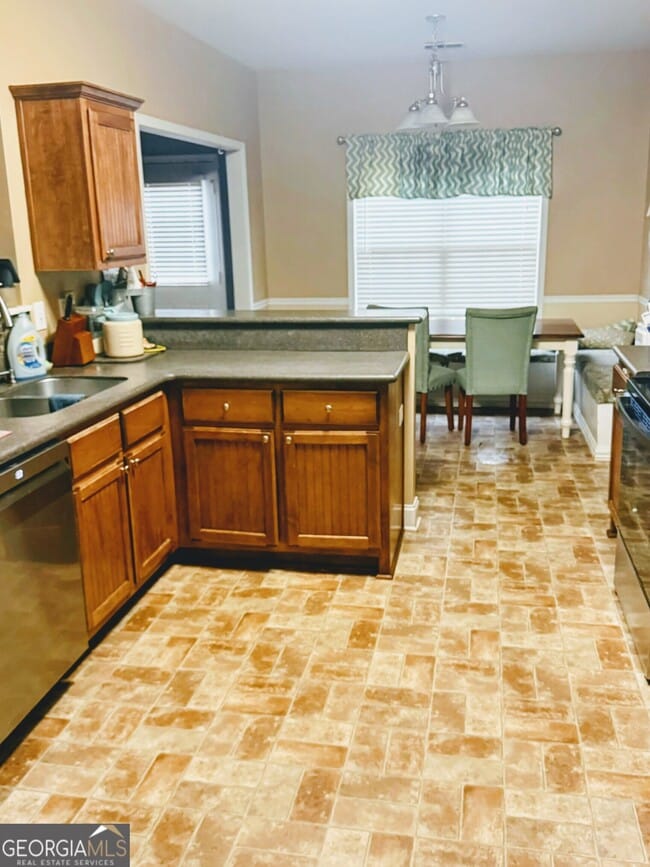 Photo - 141 Feldspar Dr