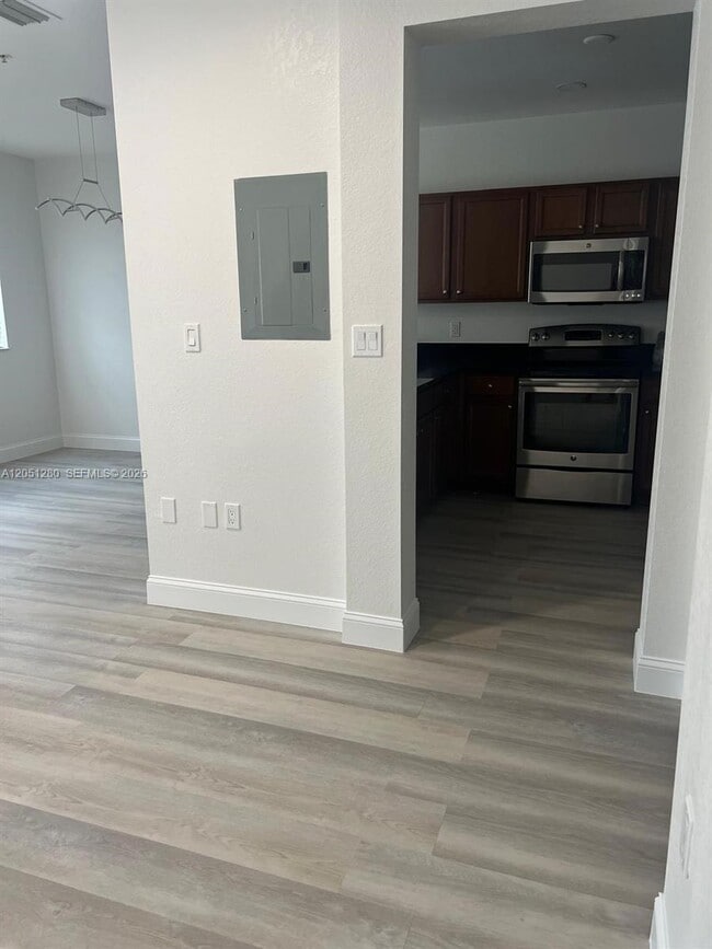 Photo - 8760 NW 97th Ave Unit 9760