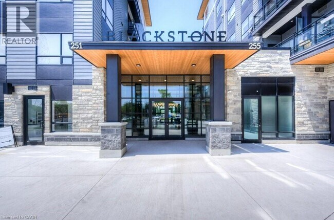 Photo - 255 Northfield Dr E Unité 510