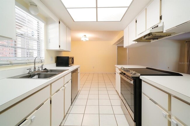 6260 Morning Mist Ln