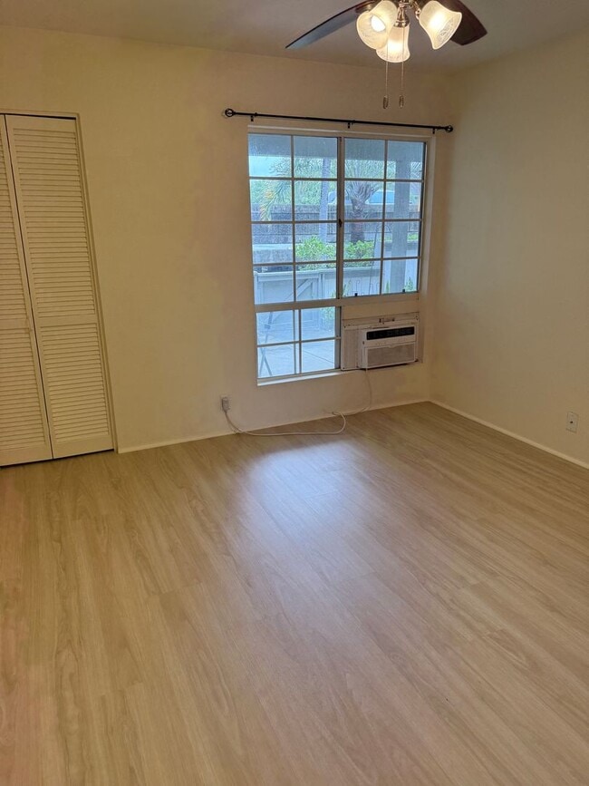 Photo - Crosspointe One Bedroom