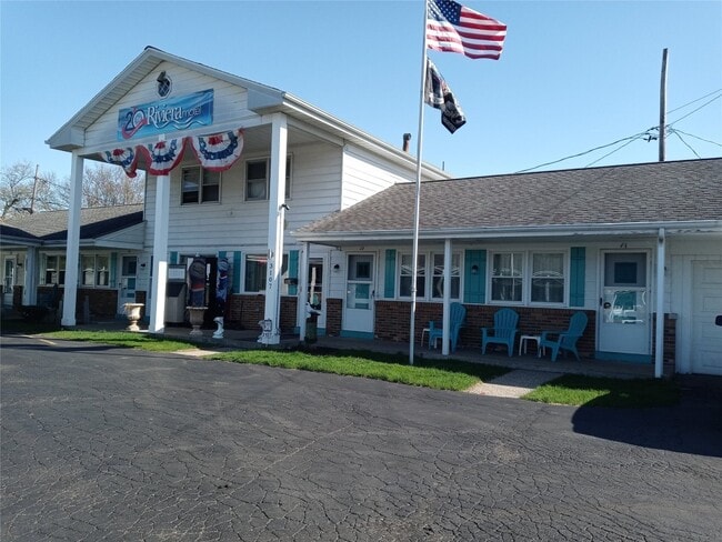 Photo - 3107 W Lake Rd Unit 15