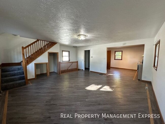 Photo - Move In NOW & Get One Month FREE