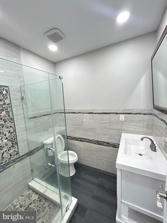 Photo - 2417 N 54th St