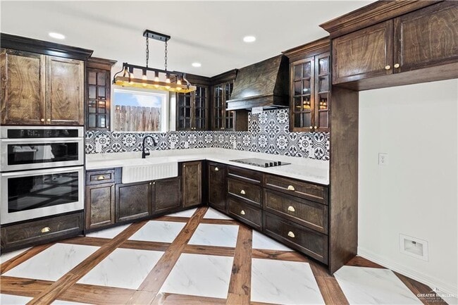1409 Karen Dr
