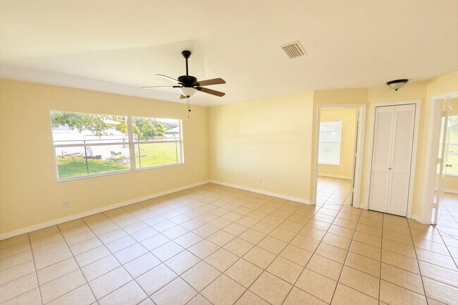 Photo - 2408 Vernon Ave S