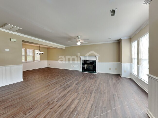 Photo - 124 Cyprus Cove Dr