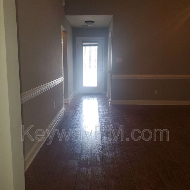 Photo - 823 Whispering Willow Ct