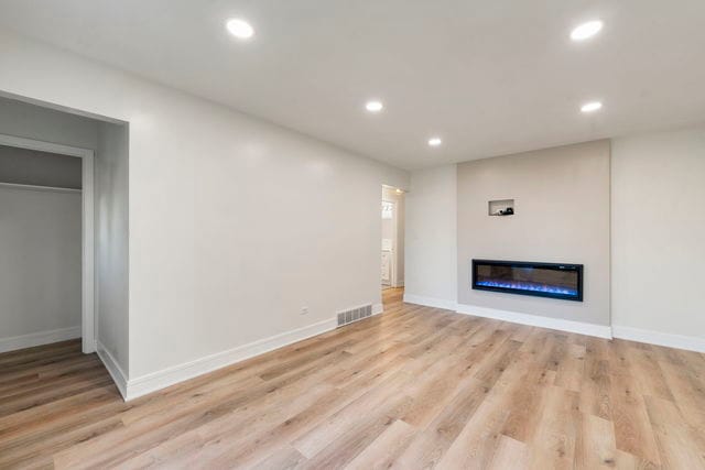 Photo - 5146 Michigan Ave