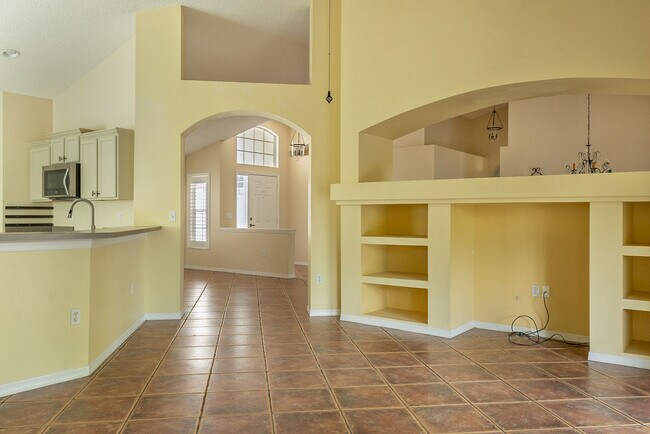 Photo - 1407 Whispering Woods Way