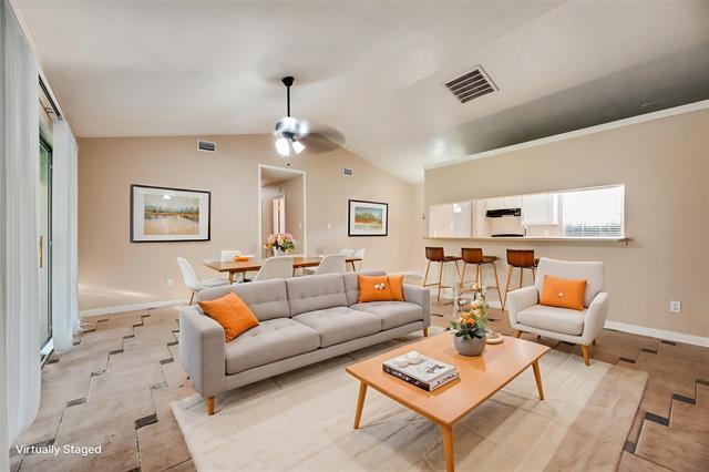 Photo - 7204 Shadow Bend Dr