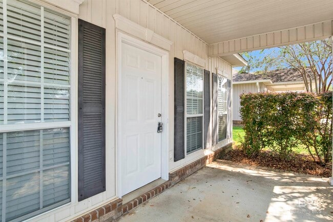 Photo - 33171 Stables Dr