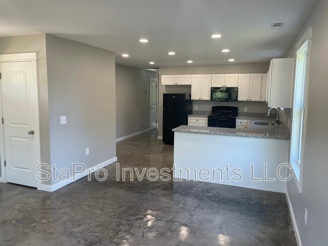 Photo - 1128 Slaters Creek Rd Unit A