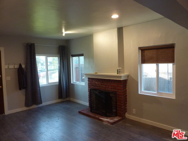 Photo - 375 N Avenue 52