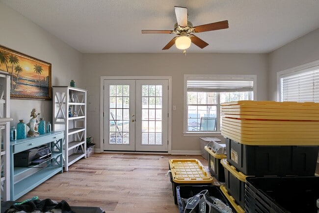 Photo - Call Sabrina Thomas at 757-767-0767 for more information