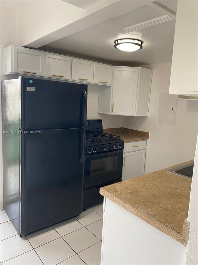 Photo - 701 S Royal Poinciana Blvd Unit 8