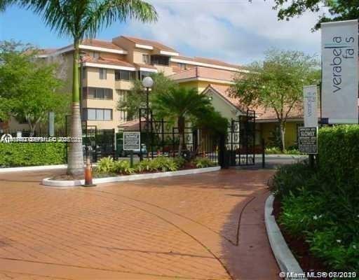 Building Photo - 8255 SW 152nd Ave Unit E-112