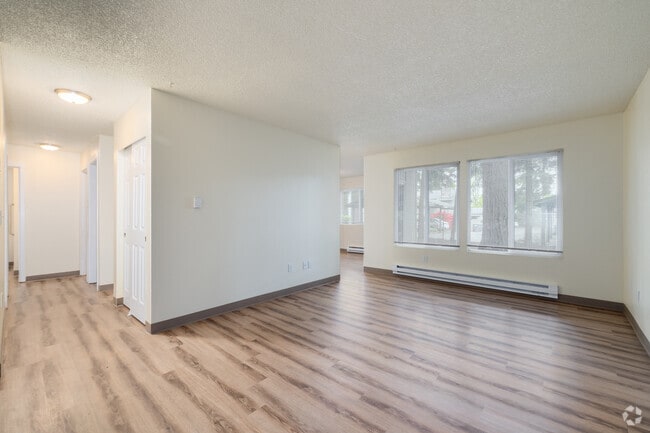 3BR, 2BA - 1,100SF - Living Room