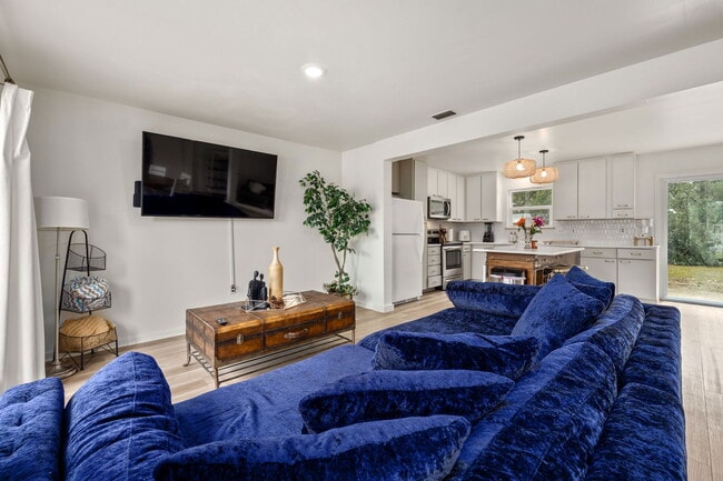 Photo - 510 Sioux Cir