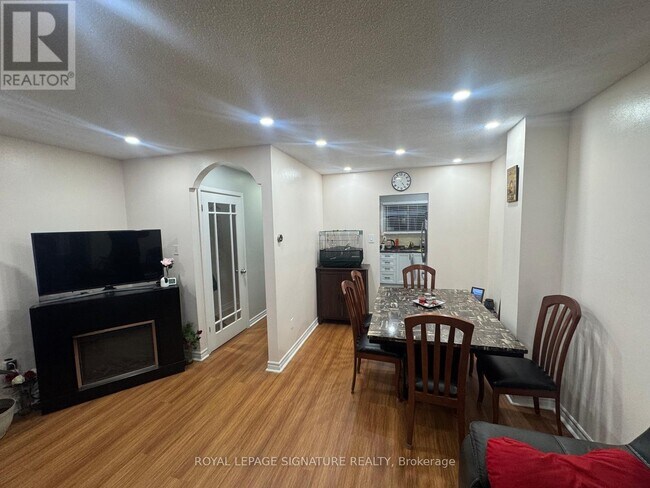 Photo - 475 Bramalea Rd