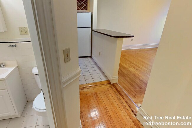 Photo - 15 Queensberry St Unit 32