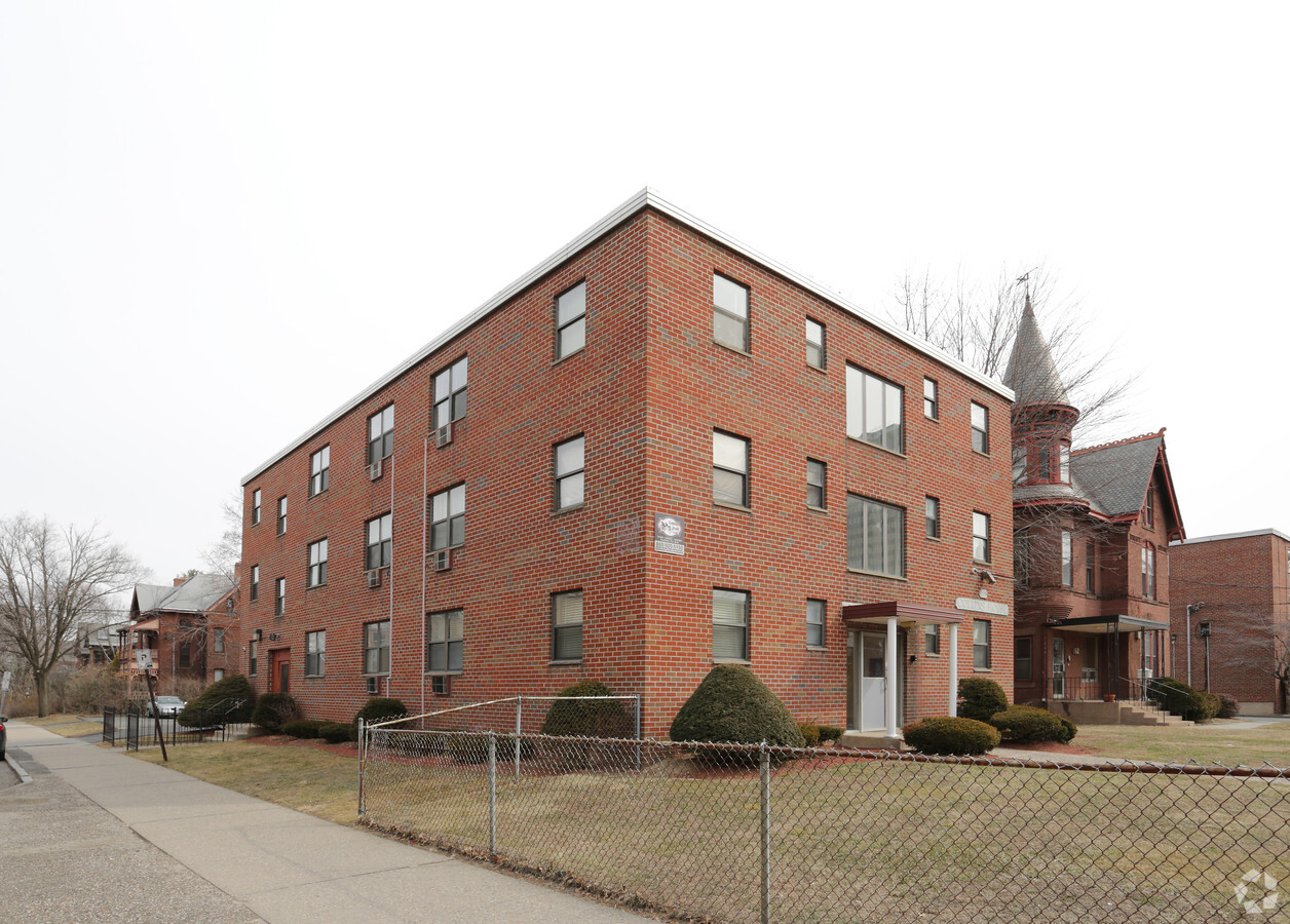 SBM Collins LLC 186 - SBM Collins LLC 186 Apartments