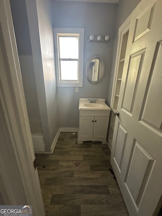 Photo - 1349 Holt Ave