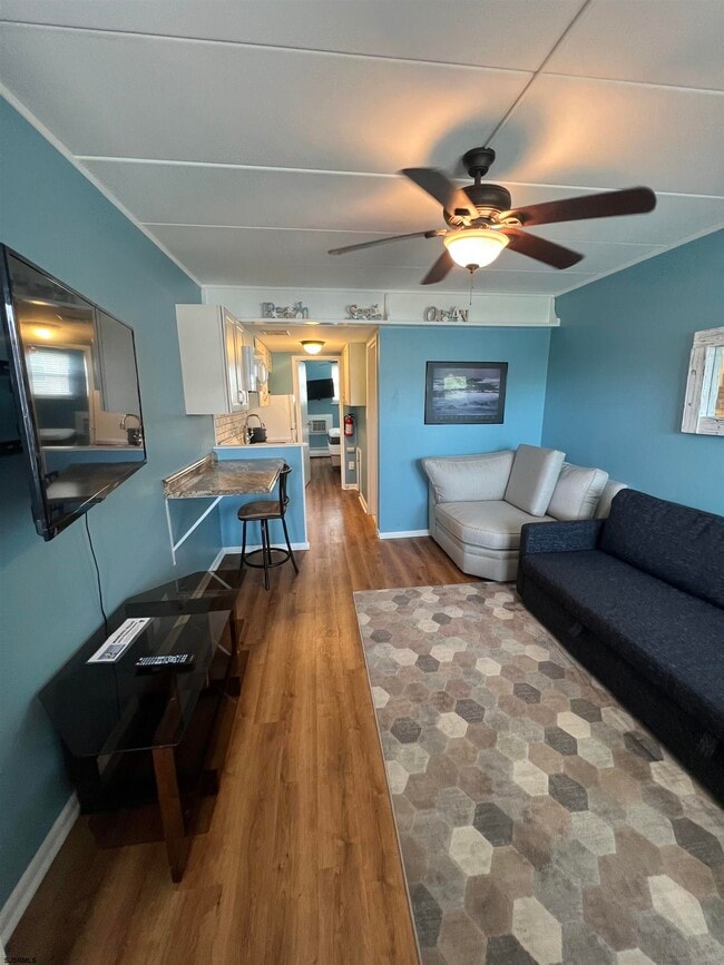9315 Atlantic Ave Unit 24