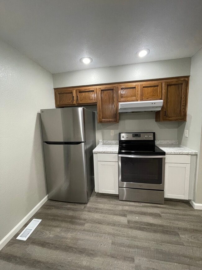 Photo - 14210 Beverly Park Rd