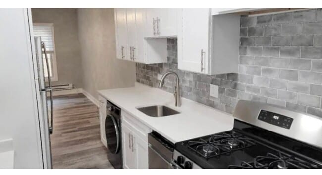 Photo - 730 W Roscoe St Unit 2S