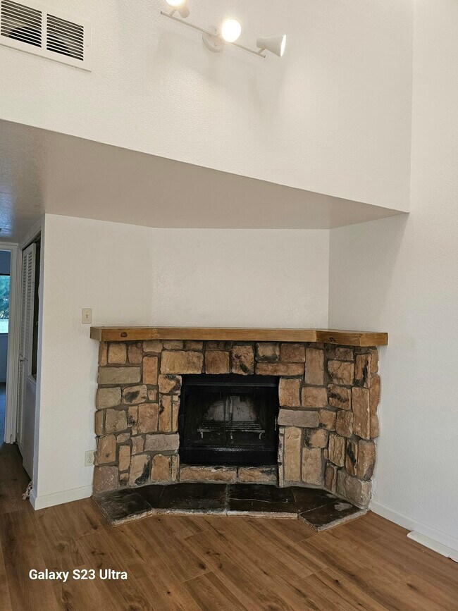 Photo - 434 S Willard Ave