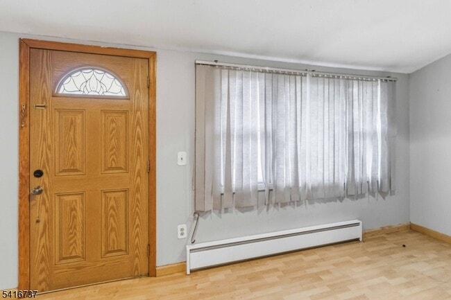 Photo - 125 Minnehaha Blvd