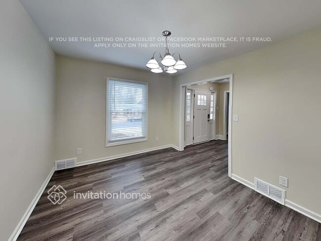 Photo - 3332 Bonneville Dr