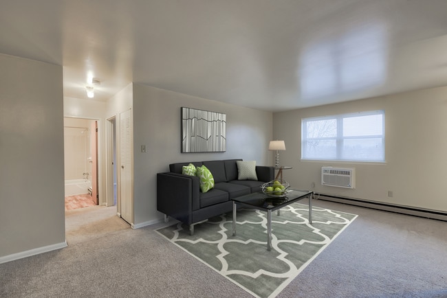 Photo - Villages of Easton